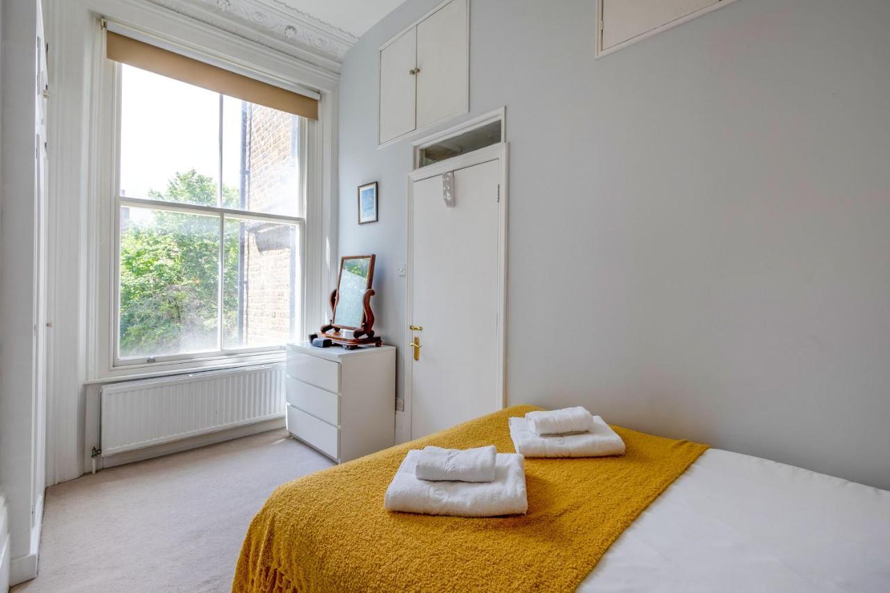 Bright 2 Bedroom Flat With Terrace In Notting Hill Londra