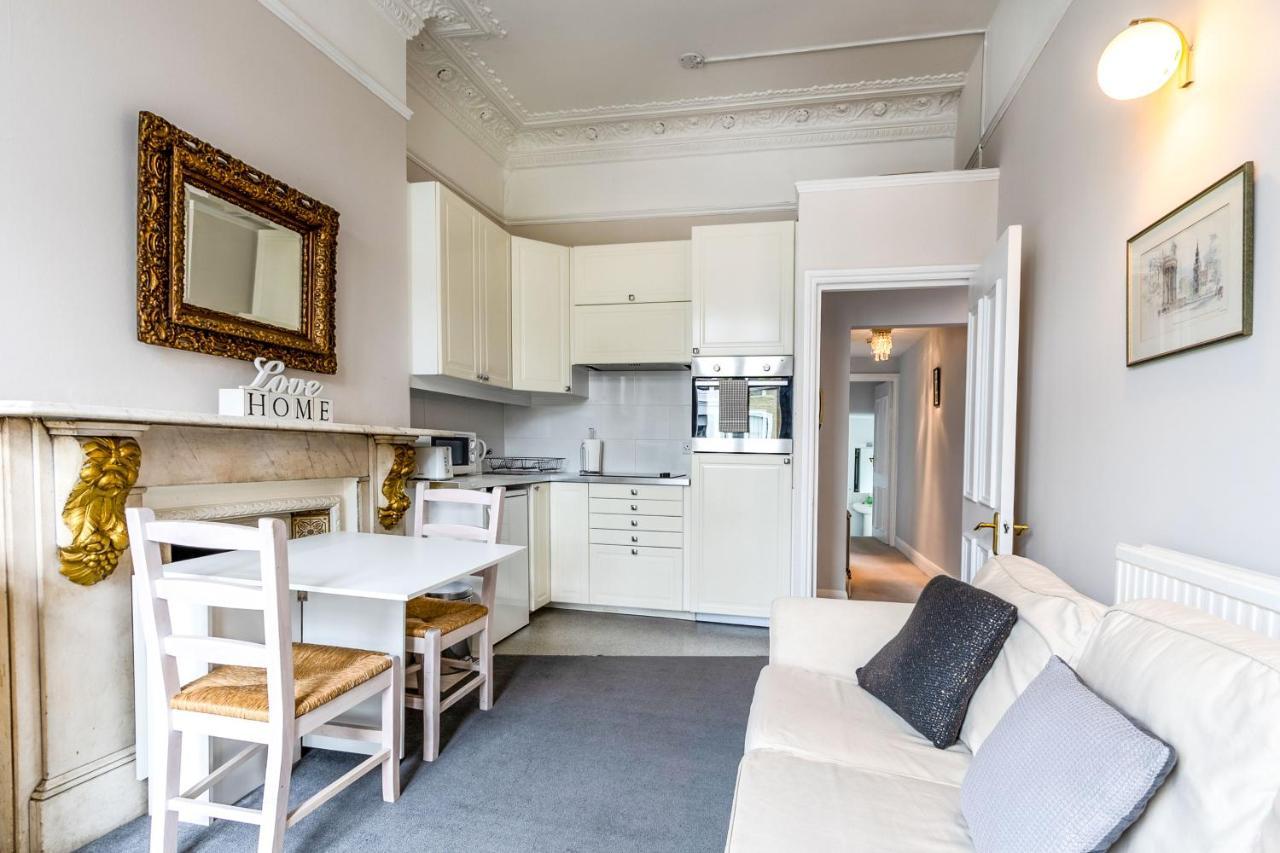Bright 2 Bedroom Flat With Terrace In Notting Hill Londra